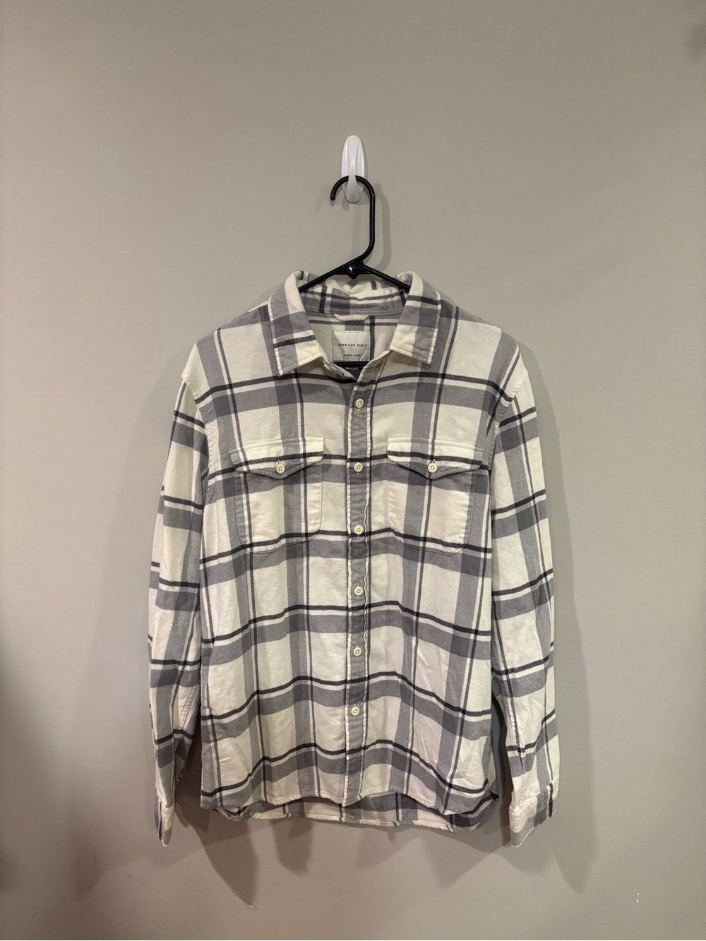 American Eagle Outfitters White and Gray Plaid Button-Down Shirt